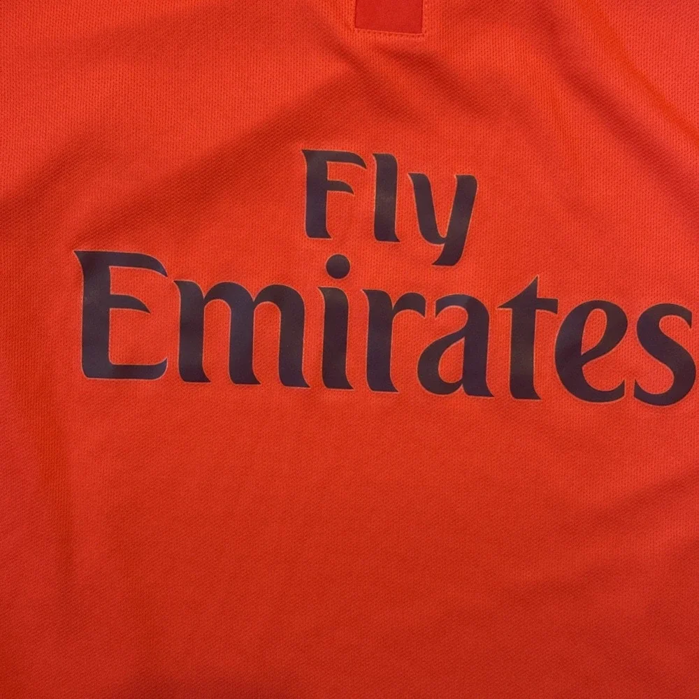 Nike Paris Saint-Germain Jersey Mens Small Red Soccer Fly Emirates Dri-FIT